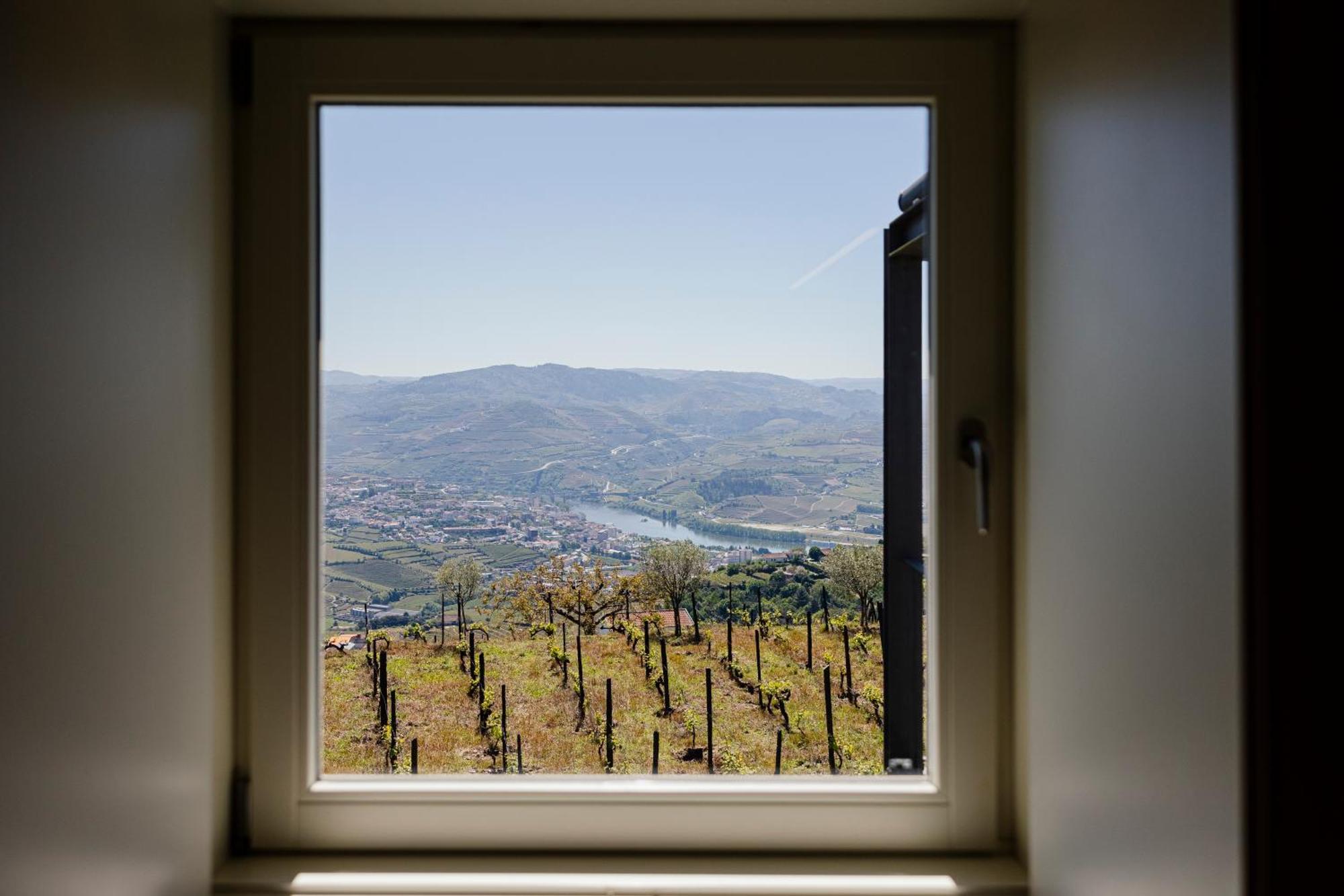 Casa Da Quinta De Santa Cruz - Douro Valley - By Met Peso da Regua Exterior photo
