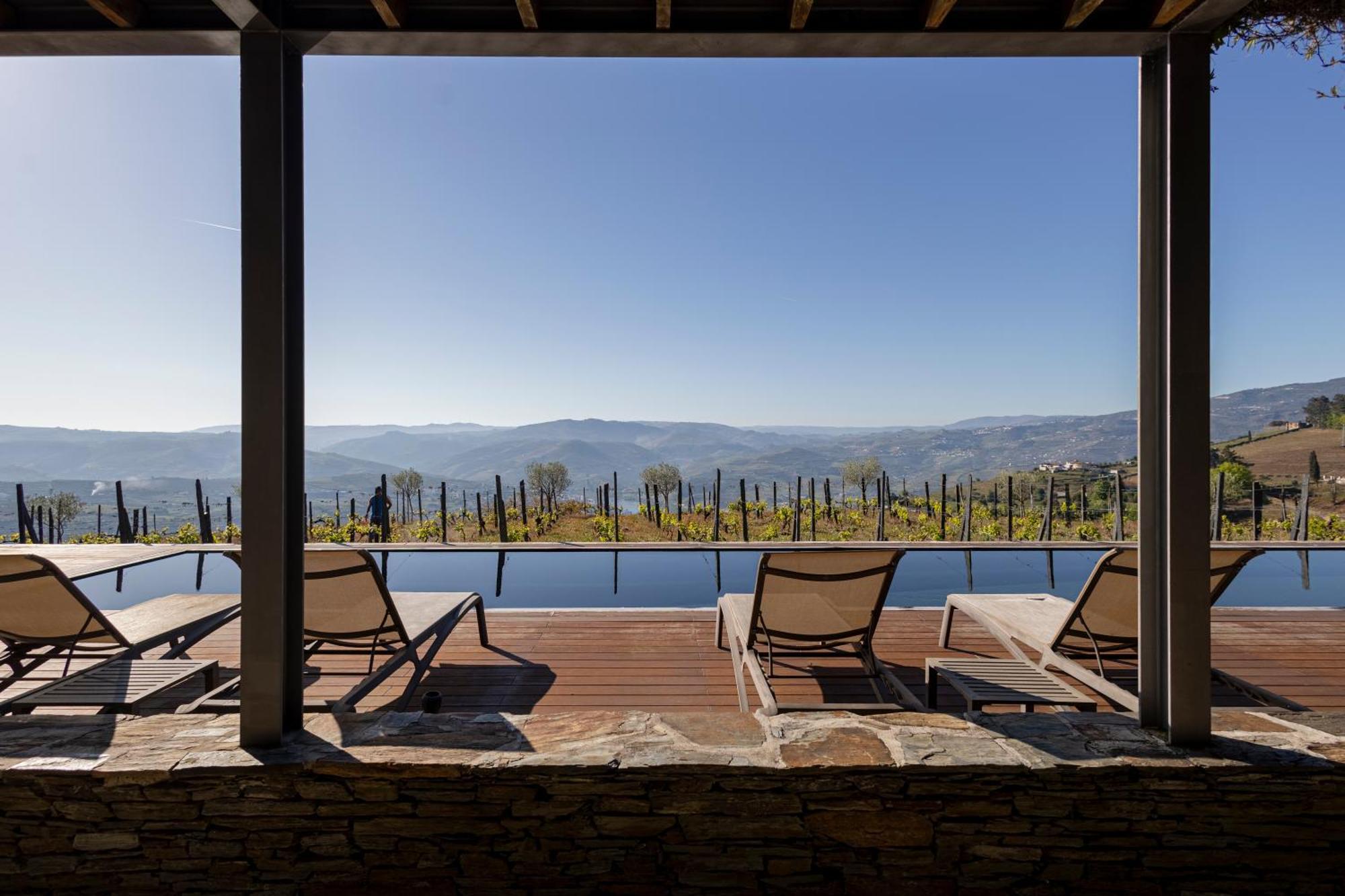 Casa Da Quinta De Santa Cruz - Douro Valley - By Met Peso da Regua Exterior photo